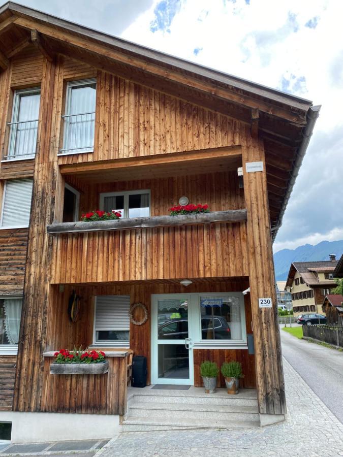 Haus Emma Apartment Schoppernau Exterior photo